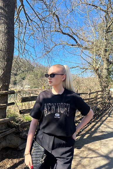 BİSİKLET YAAK NAKIŞ DETAYLI TSHIRT