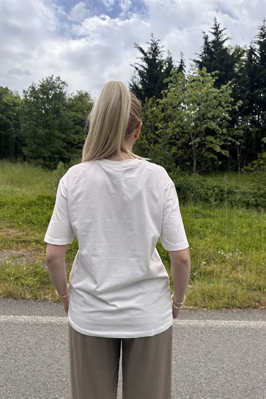 BİSİKLET YAK NAKIŞ DETAY TSHIRT