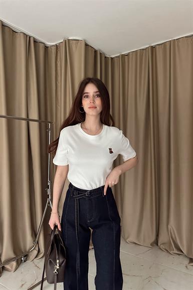 BİSİKLET YAKA AYICIK NAKIŞLI TSHIRT