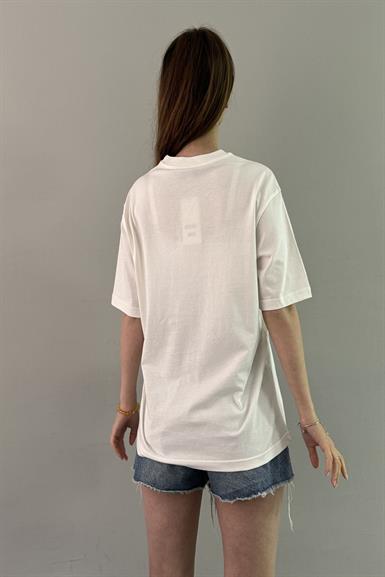 BİSİKLET YAKA NAKIŞ DETAY TSHIRT