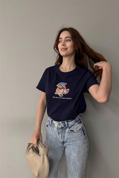 BİSİKLET YAKA NAKIŞ DETAYLI TSHIRT