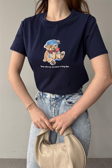 BİSİKLET YAKA NAKIŞ DETAYLI TSHIRT