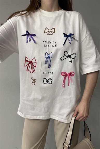 FİYONK VE BASKI DETAYLI TSHIRT
