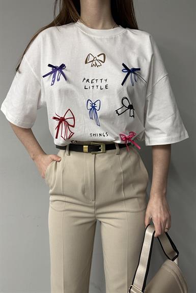 FİYONK VE BASKI DETAYLI TSHIRT