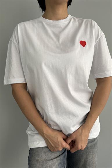 KALP NAKIŞLI TSHIRT
