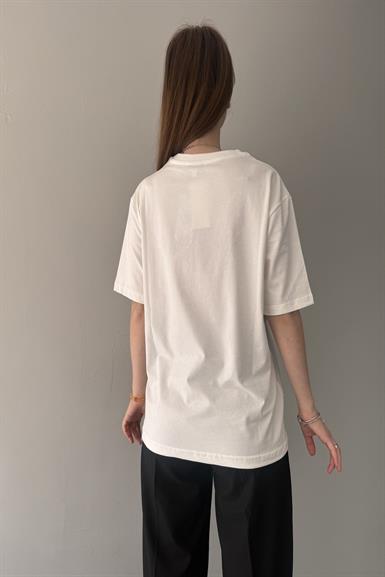 NAKIŞ DETAY TSHIRT