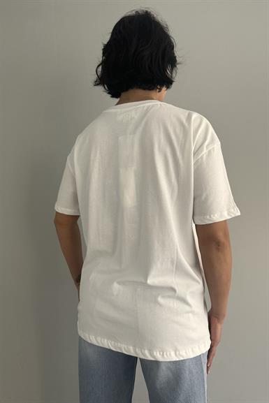 NAKIŞ DETAYLI TSHIRT