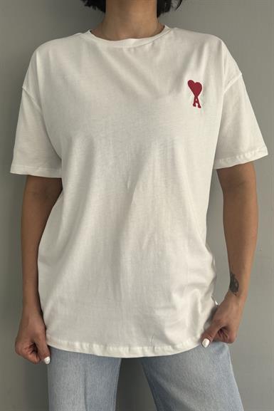NAKIŞ DETAYLI TSHIRT
