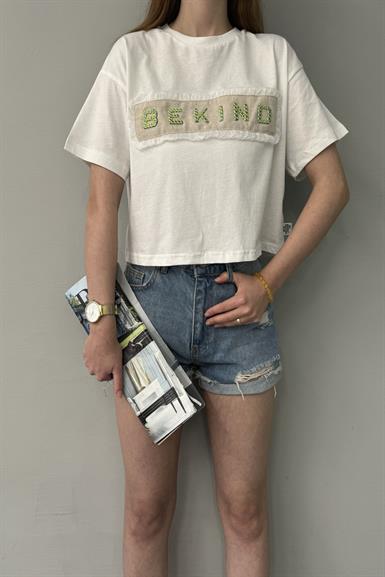 NAKIŞ DETAYLI TSHIRT