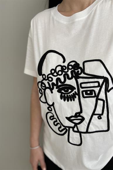 NAKIŞLI TSHIRT