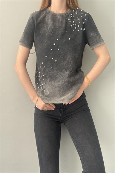 ÖNÜ PARLAK TAŞLI TSHIRT