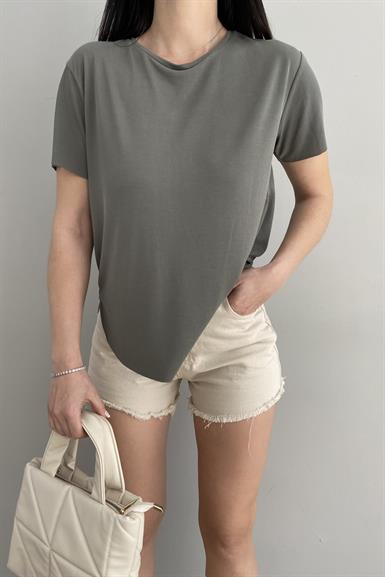 OYSHO BİSKLET YAKA TSHIRT