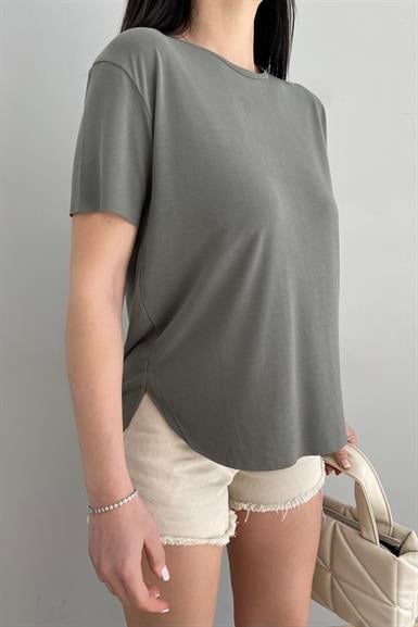 OYSHO BİSKLET YAKA TSHIRT