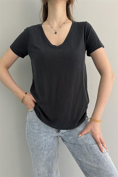 OYSHO V YAKA TSHIRT