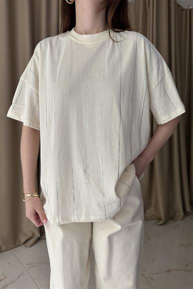 TAŞ DETAYLI TSHIRT