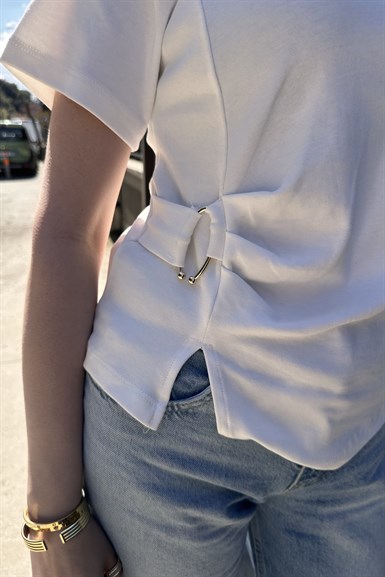 TOKA DETAYLI TSHIRT