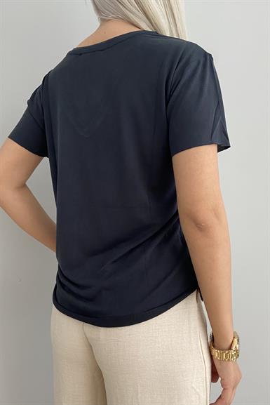 V YAKA OYSHO TSHIRT