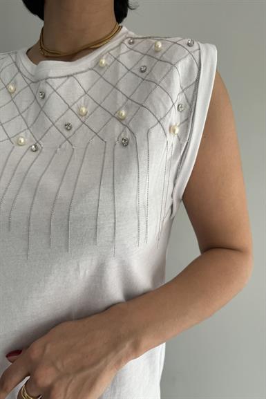 ZİNCİR VE TAŞ İŞLEMELİ TSHIRT
