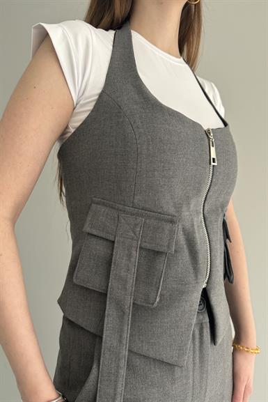 CEPLİ HALTER YAKA YELEK