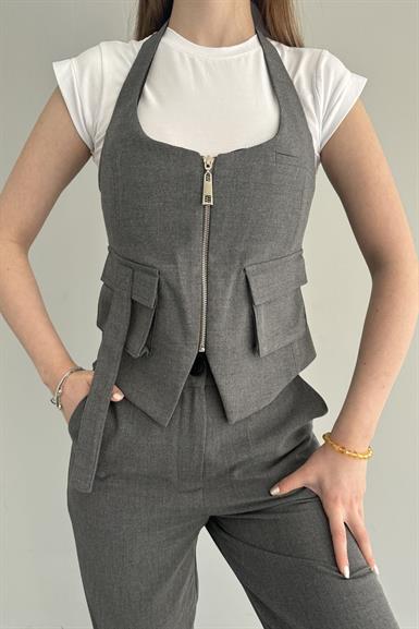 CEPLİ HALTER YAKA YELEK