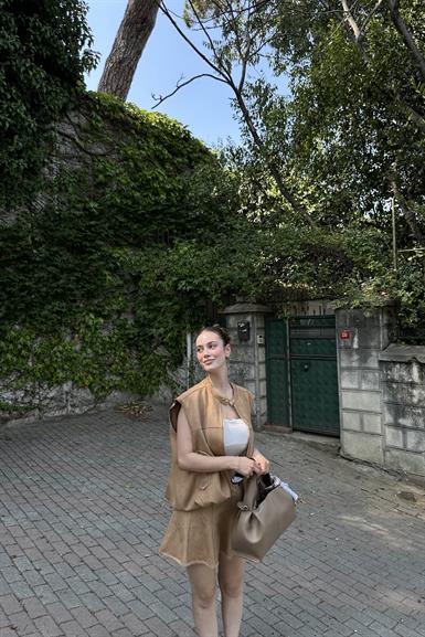 NAKIŞ DETAYLI SÜET YELEK