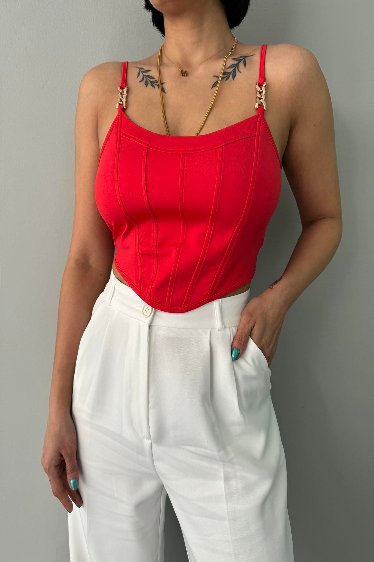 ÖRME ASKILI CROP BLUZ