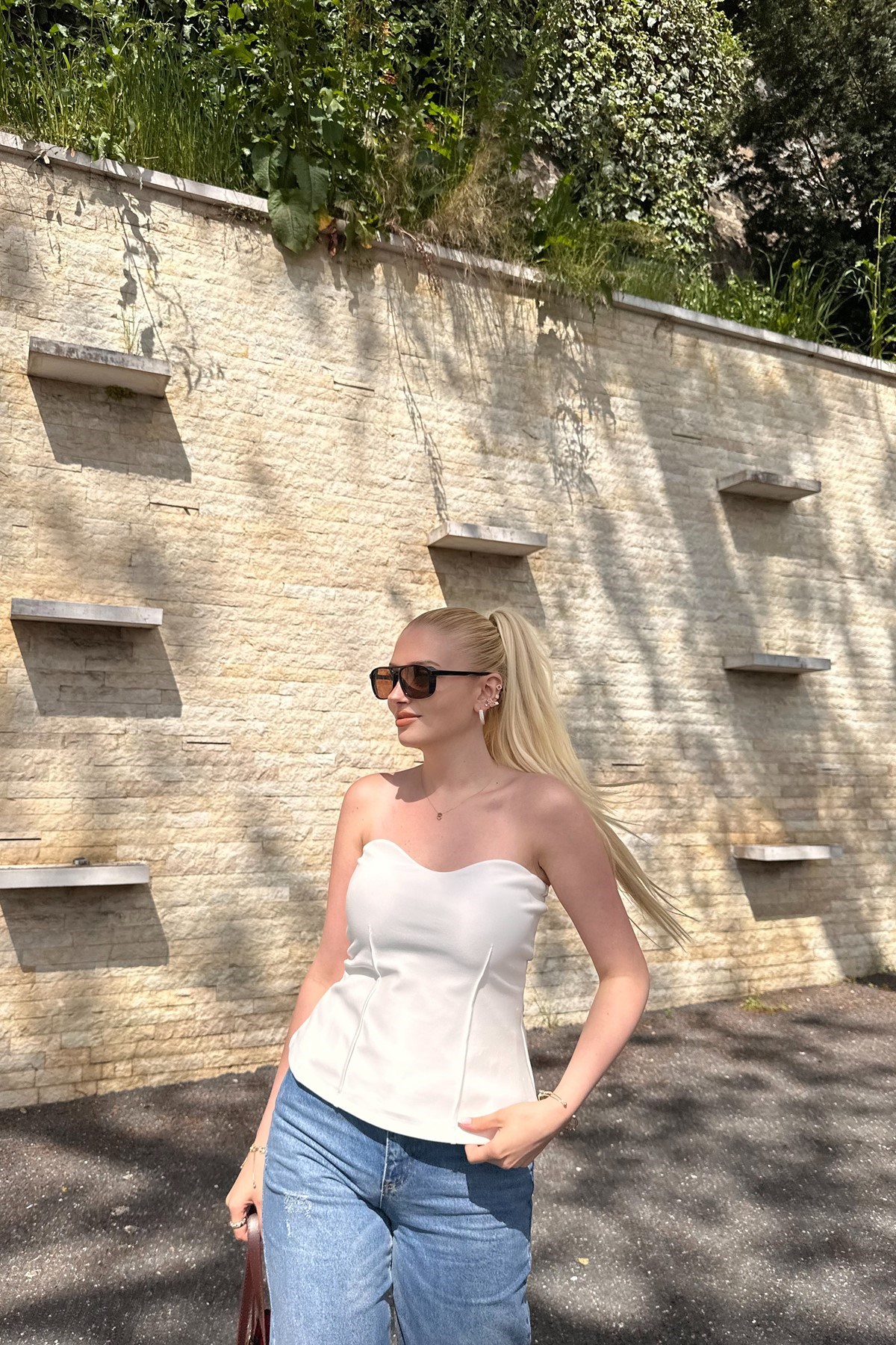 ÖN PİLELİ ÖRME STRAPLEZ BLUZ