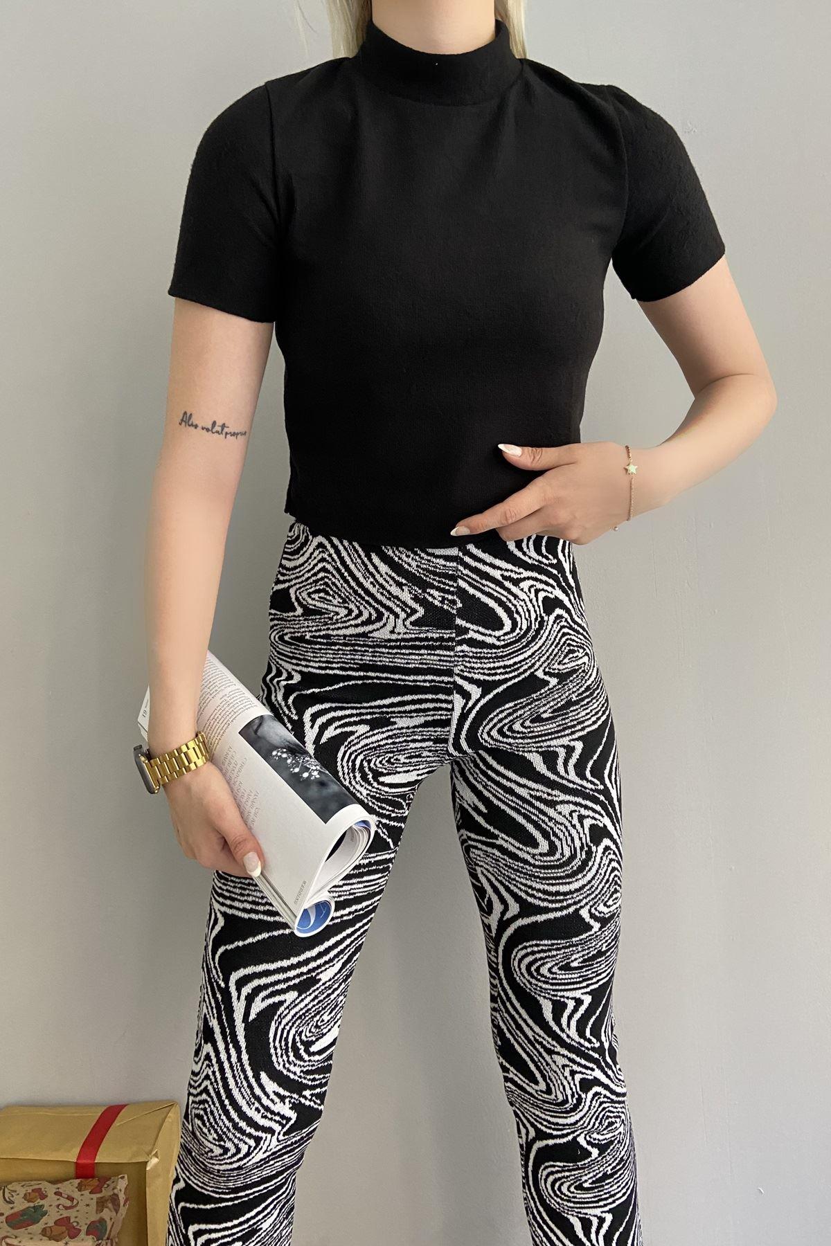 YARIM BALIKÇI KISA KOL CROP BLUZ