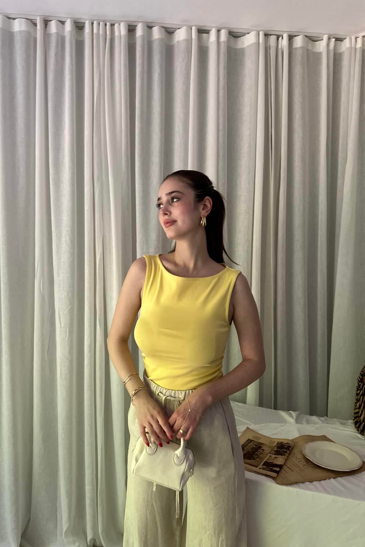 SIFIR KOL BÜZGÜLÜ KAYIK YAKA BADY