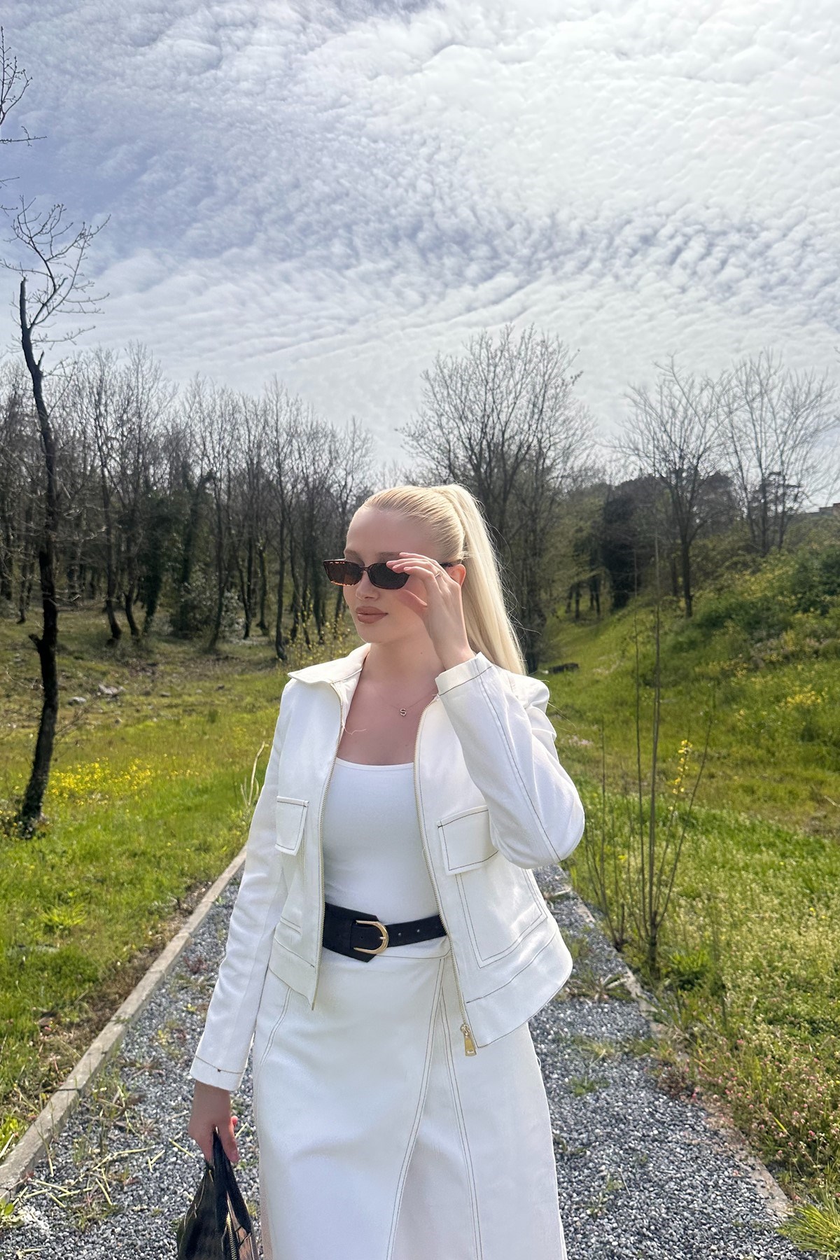 SÜS DİKİŞ DETAYLI CEKET