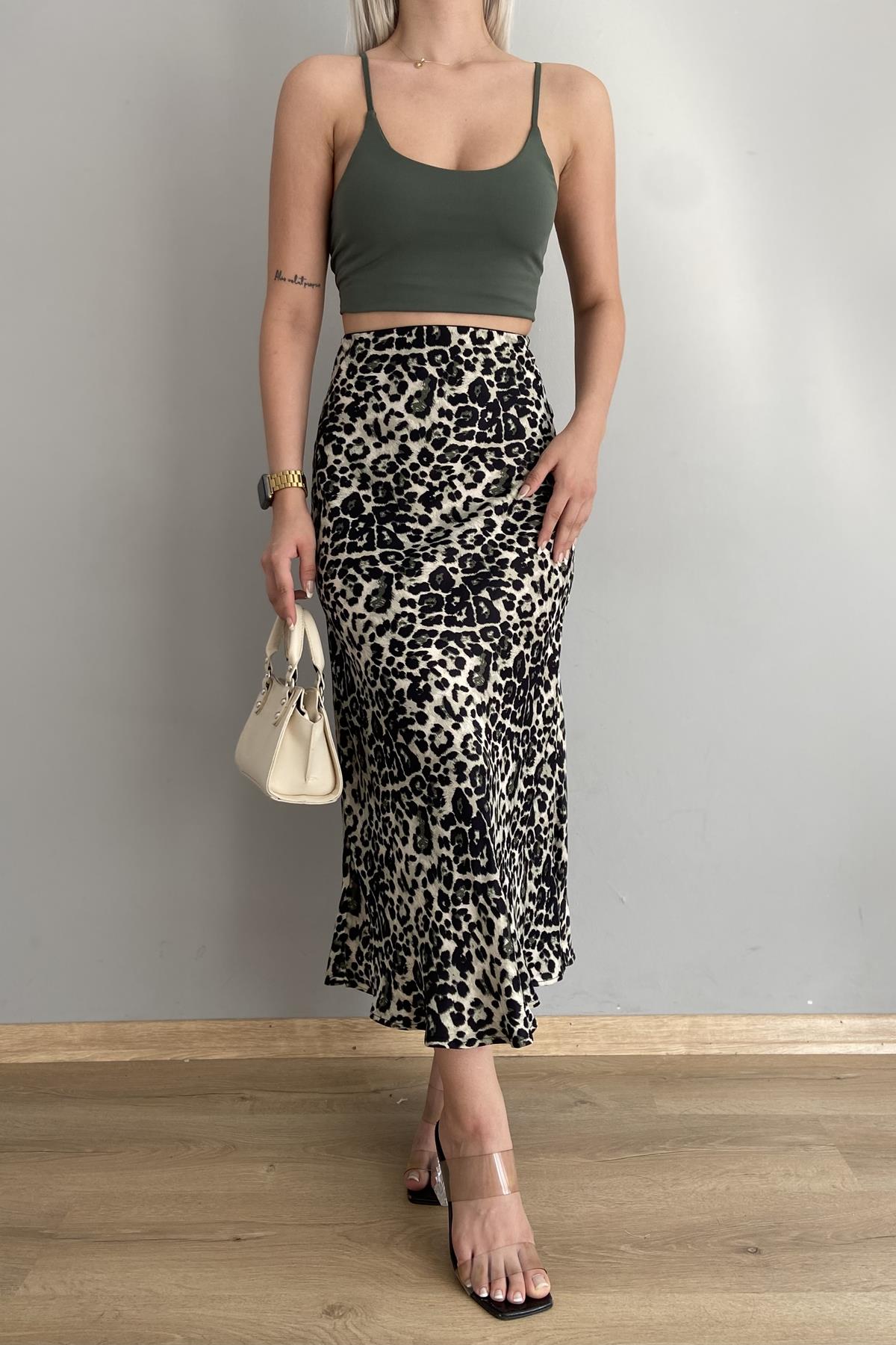 LEOPAR DESEN SATEN ETEK