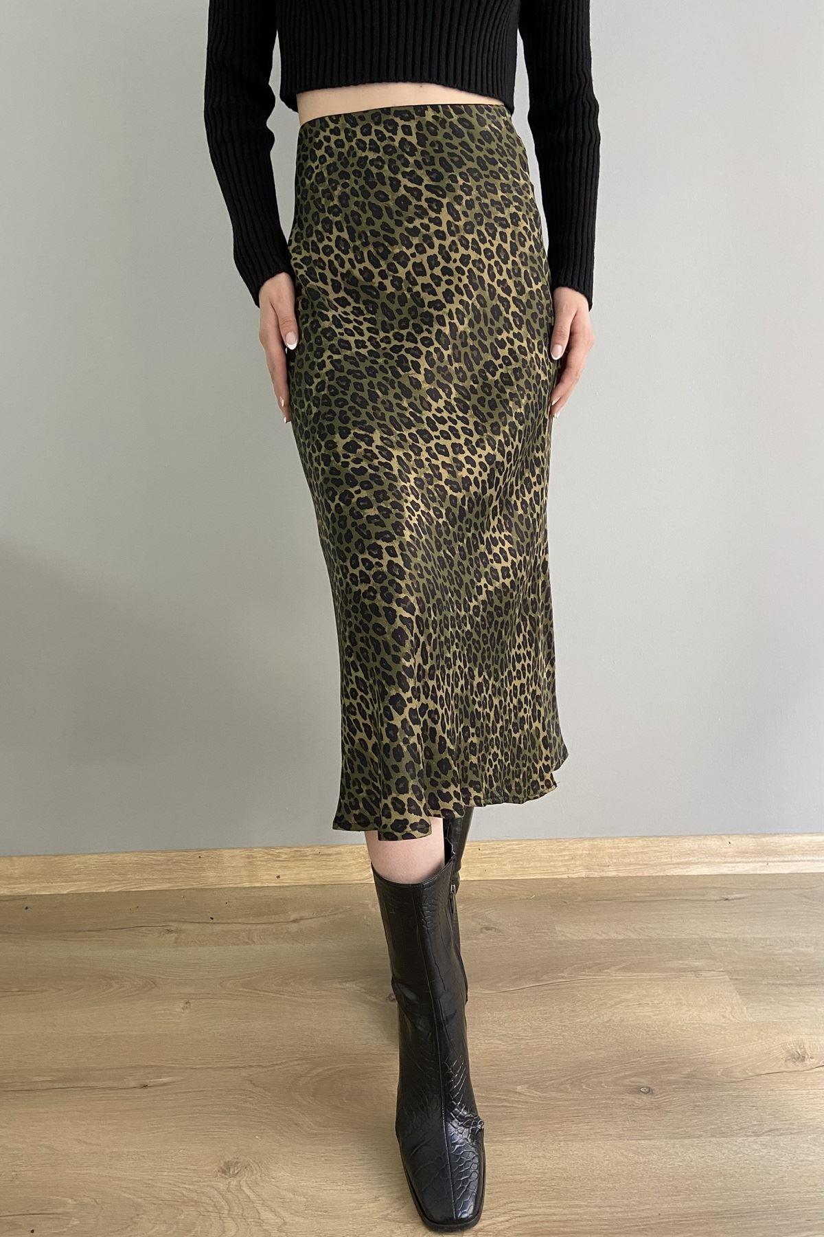 LEOPAR DESEN SATEN ETEK
