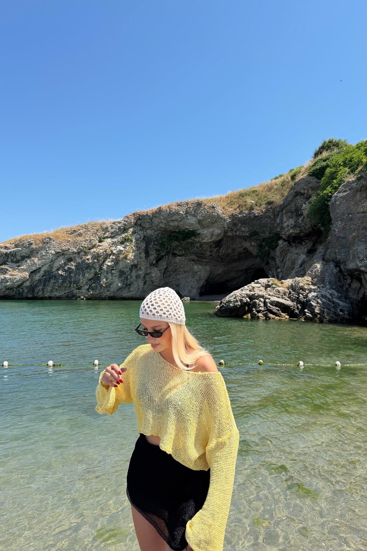 PARLAK TAŞLI BEACH CROP TOP