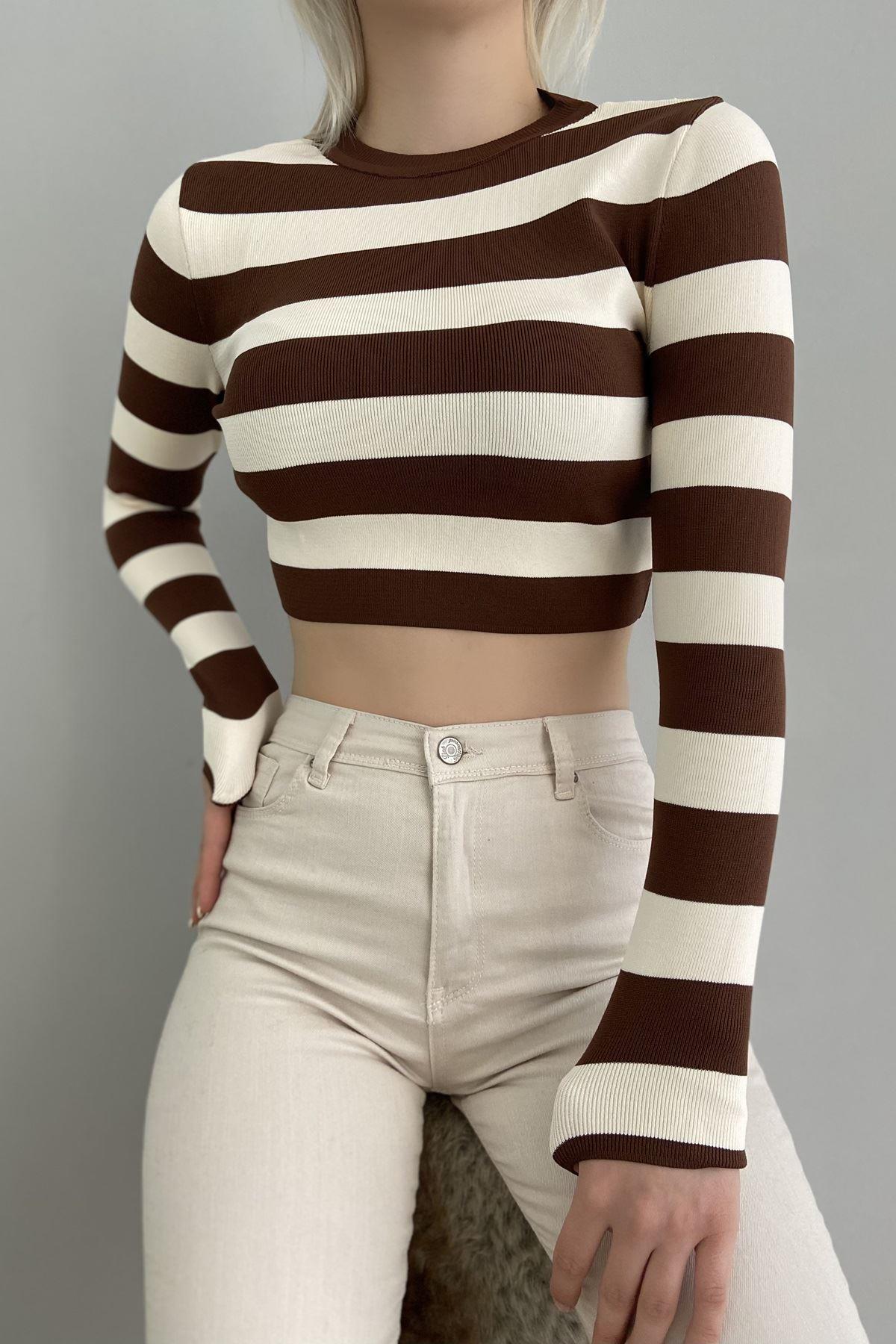 BİSİKLET YAKA ÇİZGİLİ CROP TRIKO