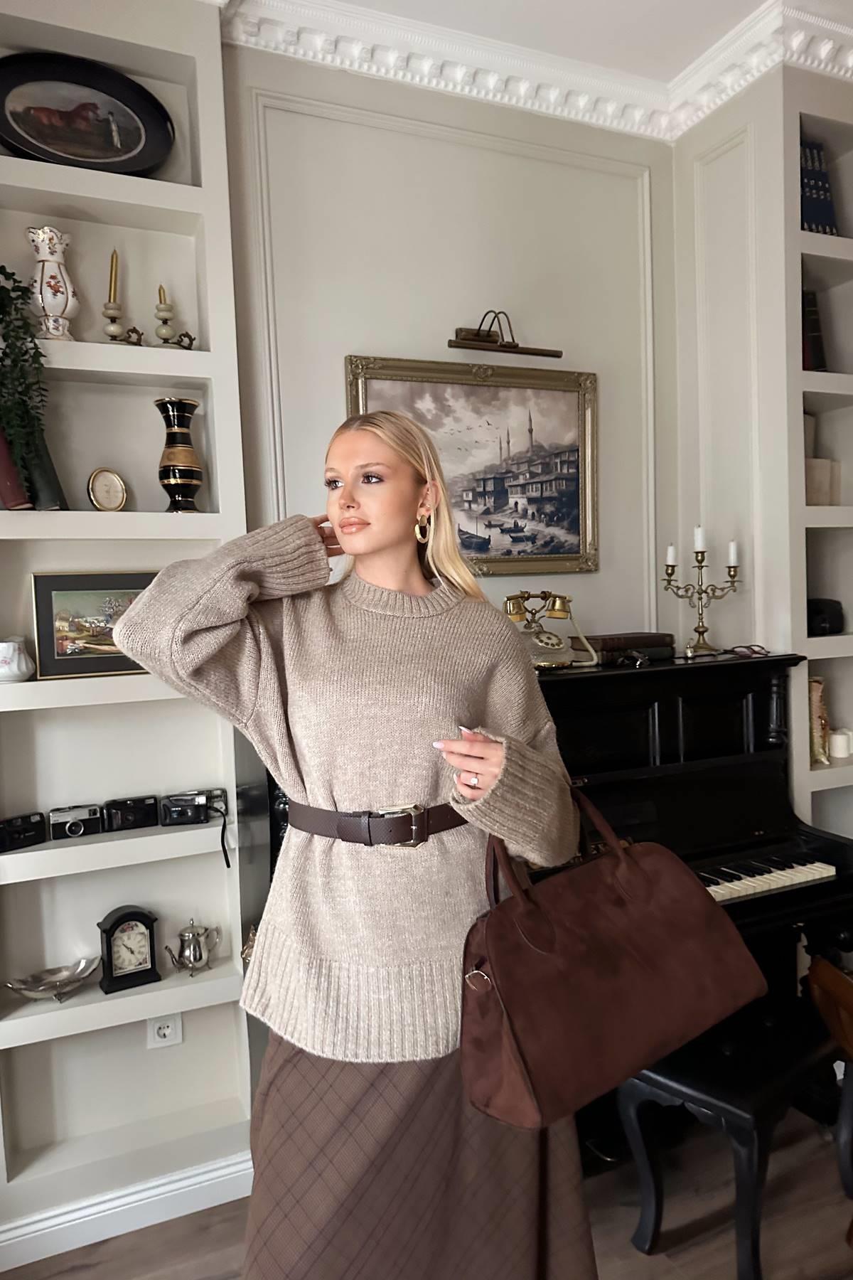 BİSİKLET YAKA TRIKO KAZAK
