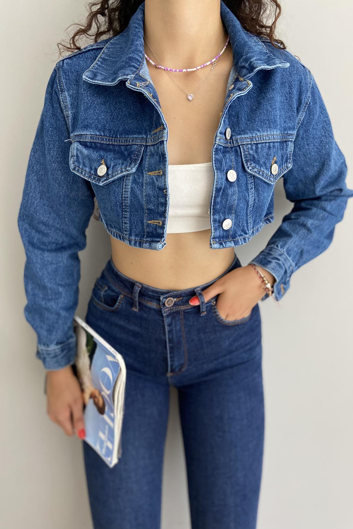 CROP KOT MONT