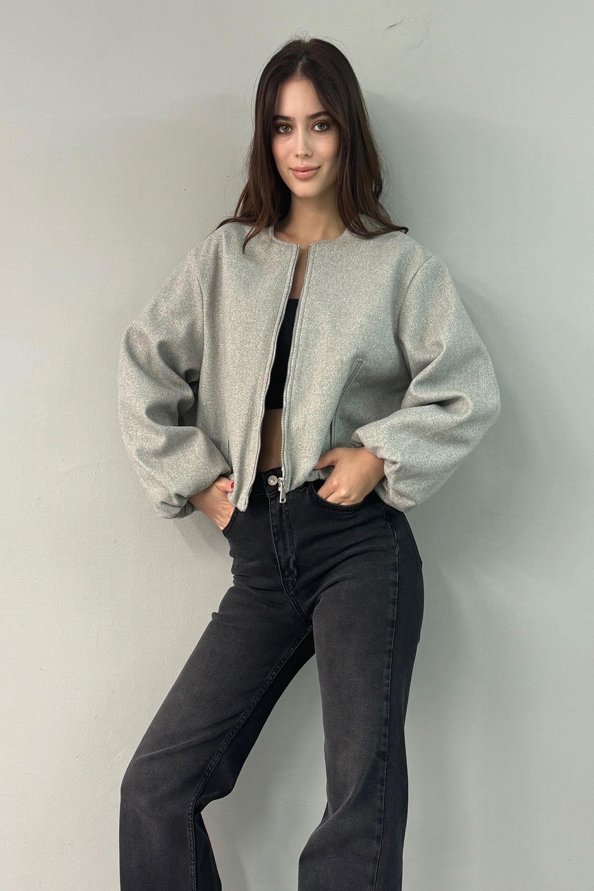 KAŞE BOMBER MONT