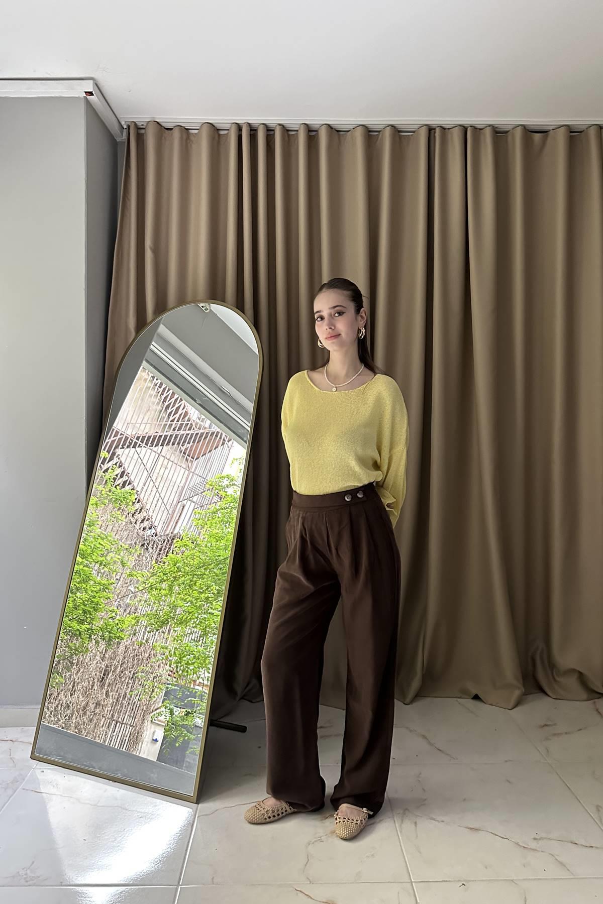 BEL DÜĞME DETAY PİLELİ TENCEL PANTOLON