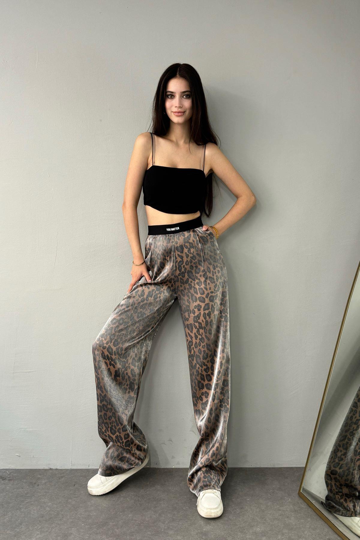 BEL LASTİK DETAYLI PANTOLON