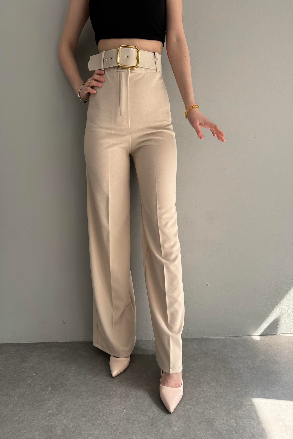 BOL PAÇA KEMERLİ PANTALON