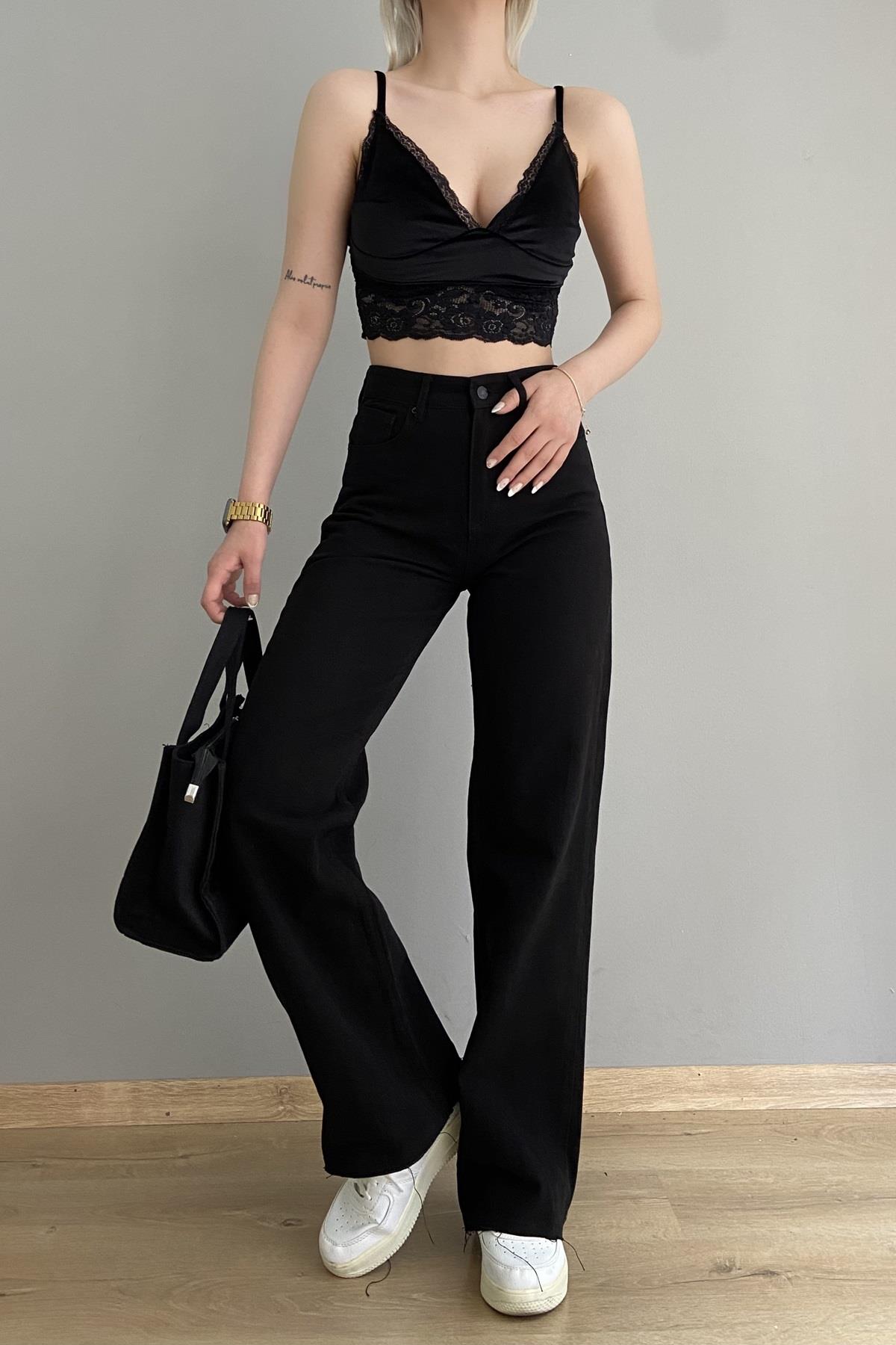 BOL PAÇA KESİK PANTALON