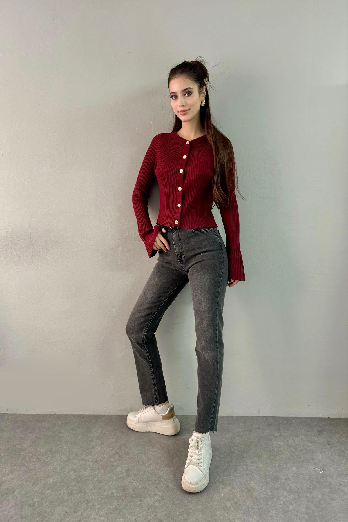 KEMERLİ PAÇA UCU KESİK PANTOLON