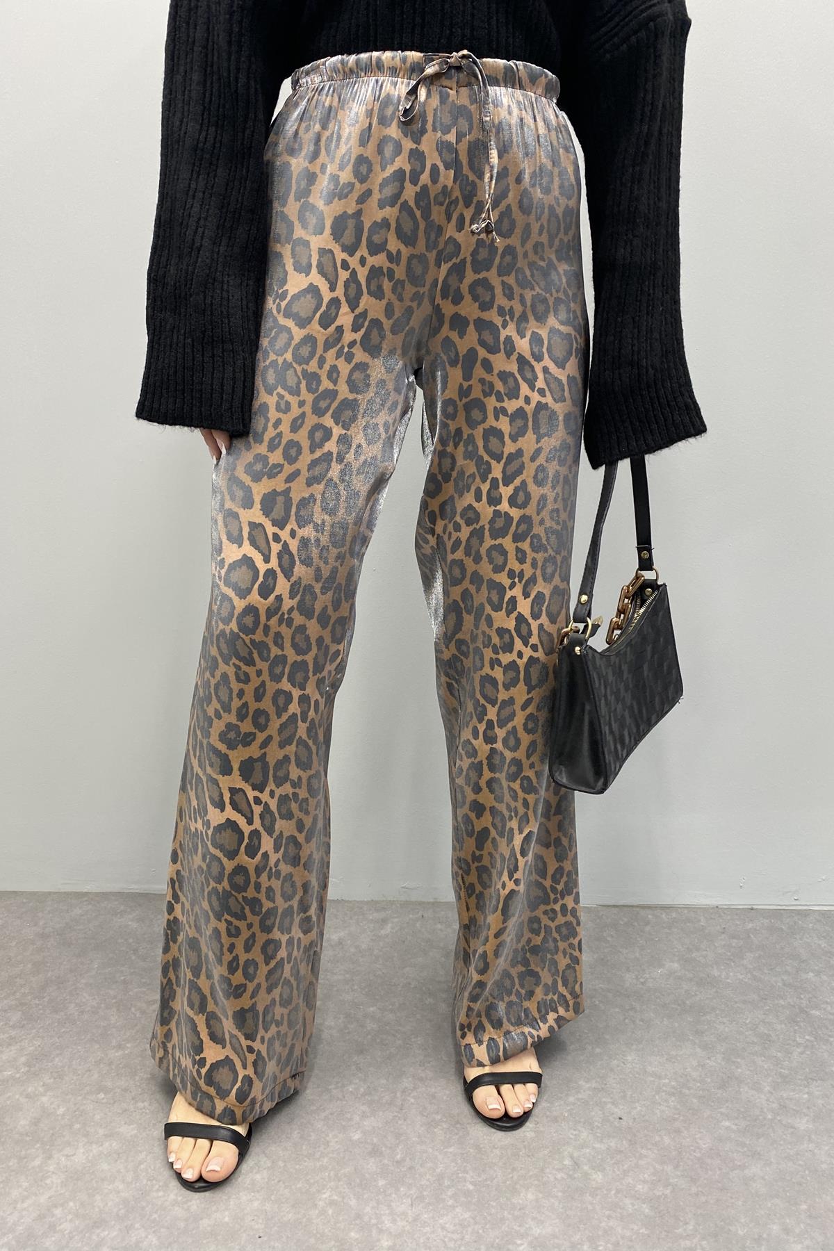 LEOPAR DESEN PARLAK PANTOLON