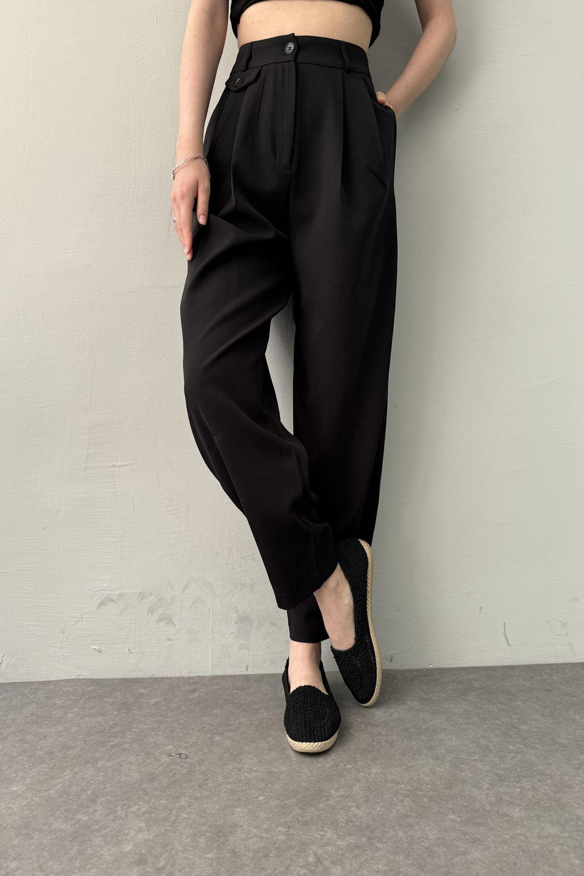 PİLE DETAYLI PANTOLON