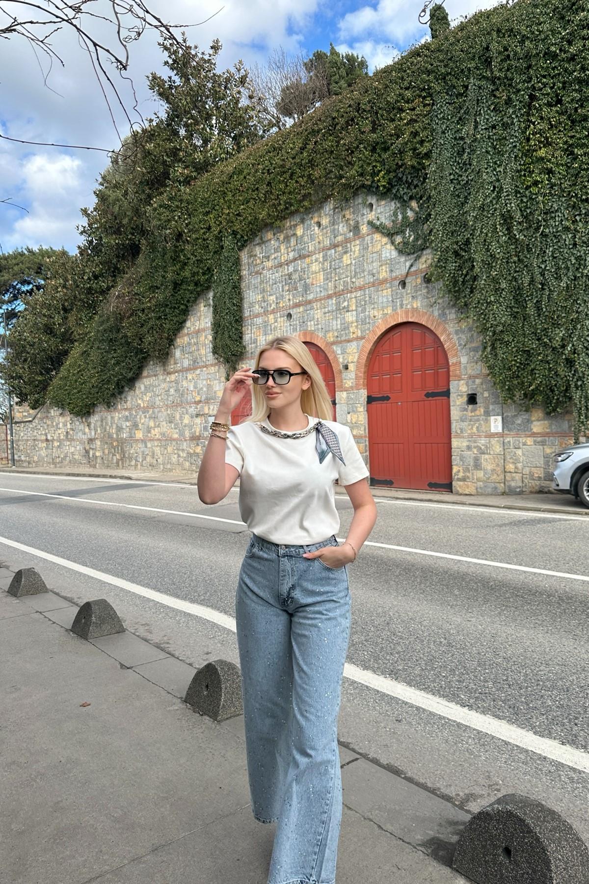 TAŞ DETAYBOL PAÇA KOT PANTOLON