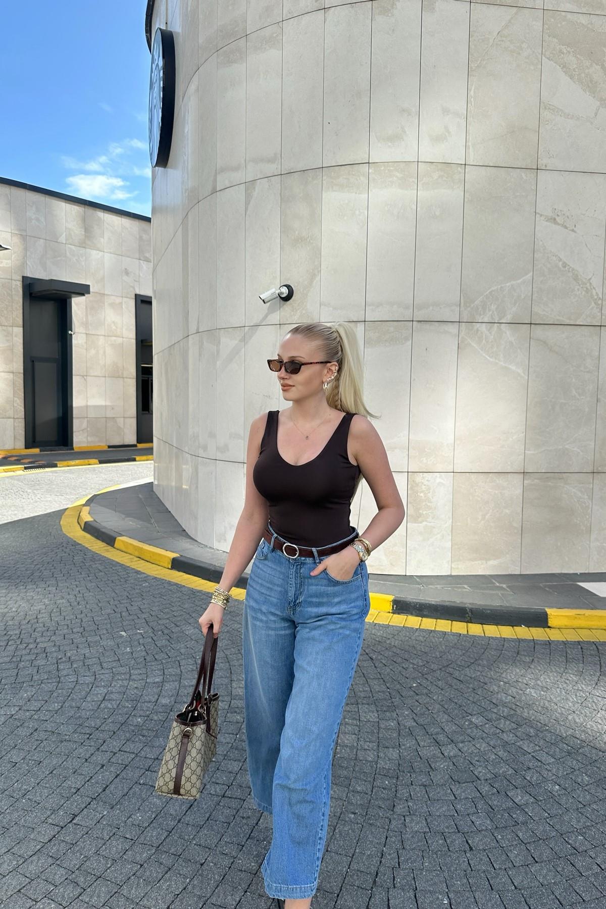 TENCEL KUMAŞ KEMERLİ KISA PANTLON