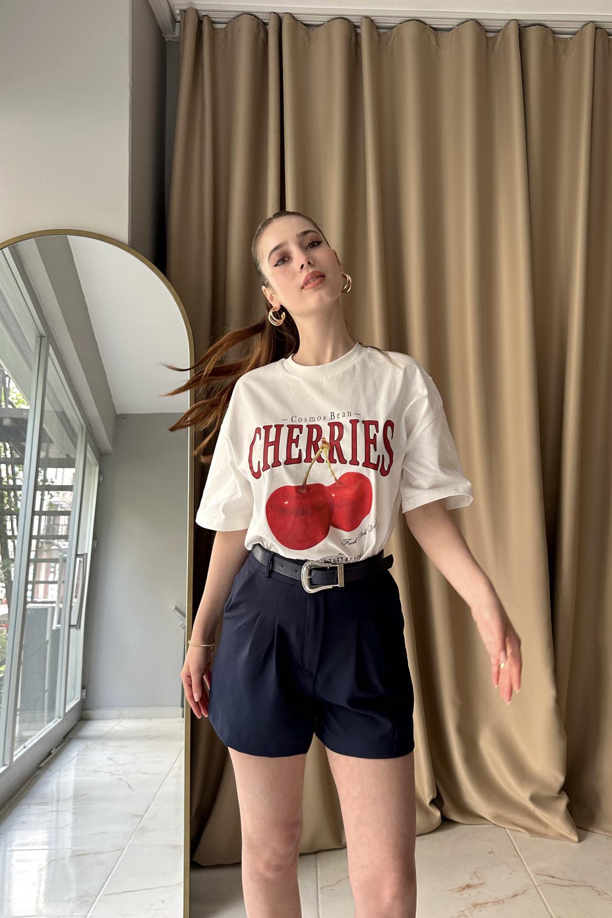 KEMERLİ ŞORT