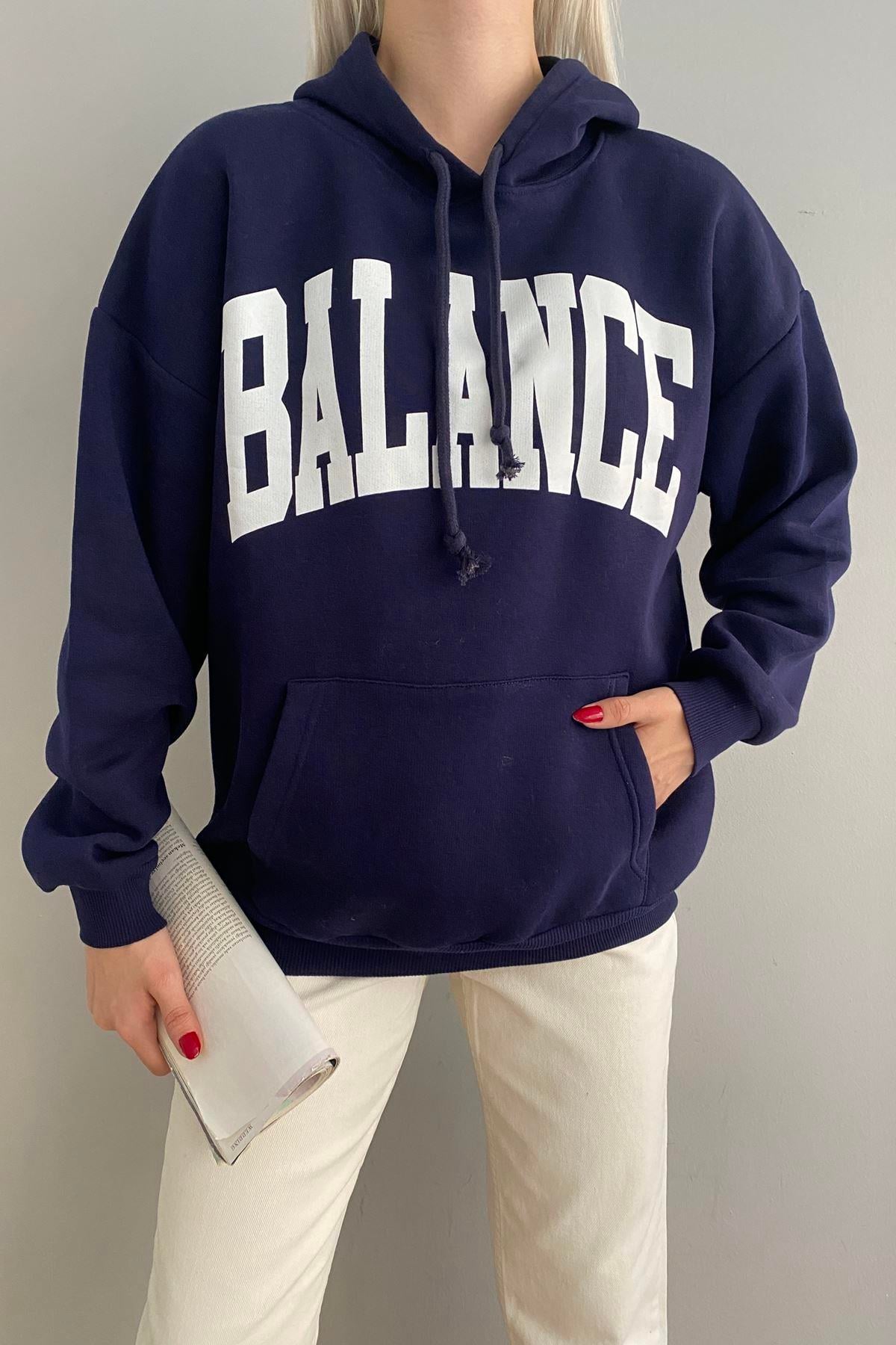 BASKI DETAYLI KAPŞONLU OVERSİZE SWEATSHIRT