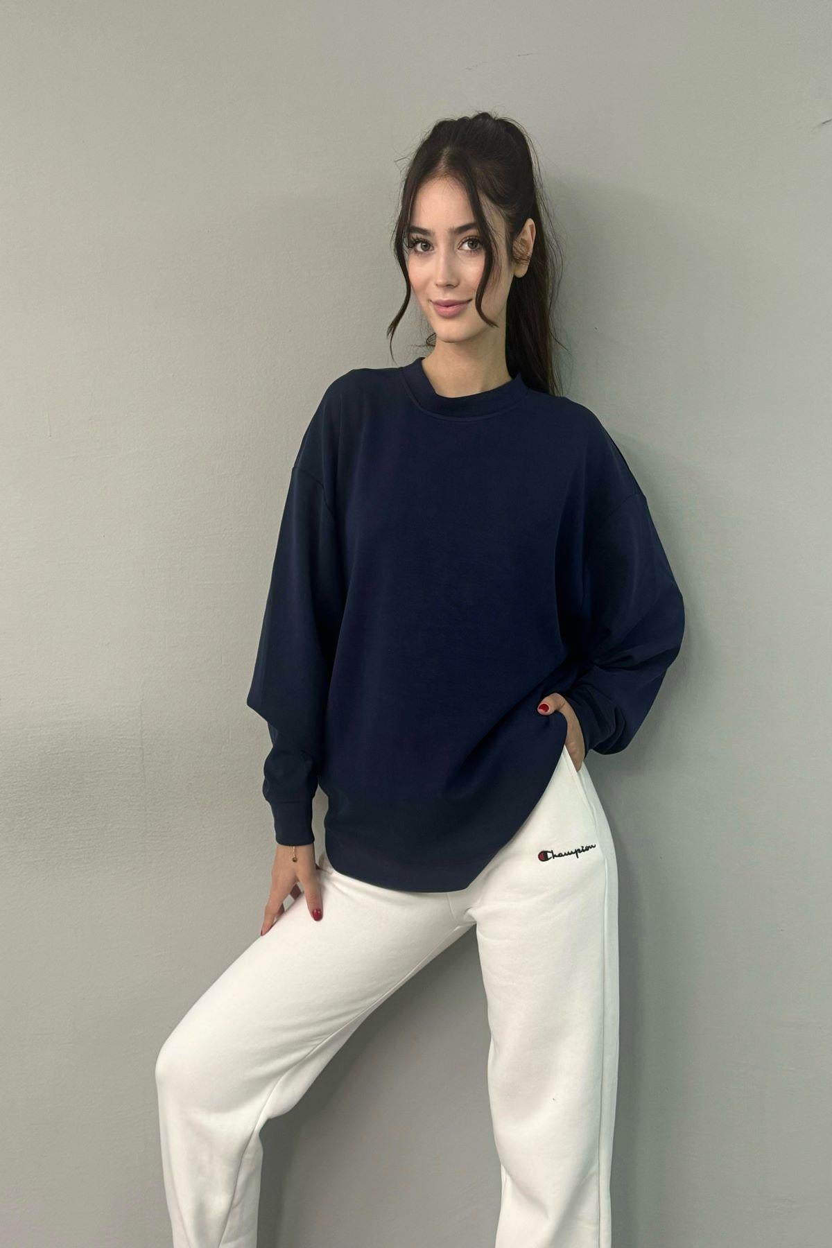 BİSİKLET YAKA MODAL SWEATSHIRT