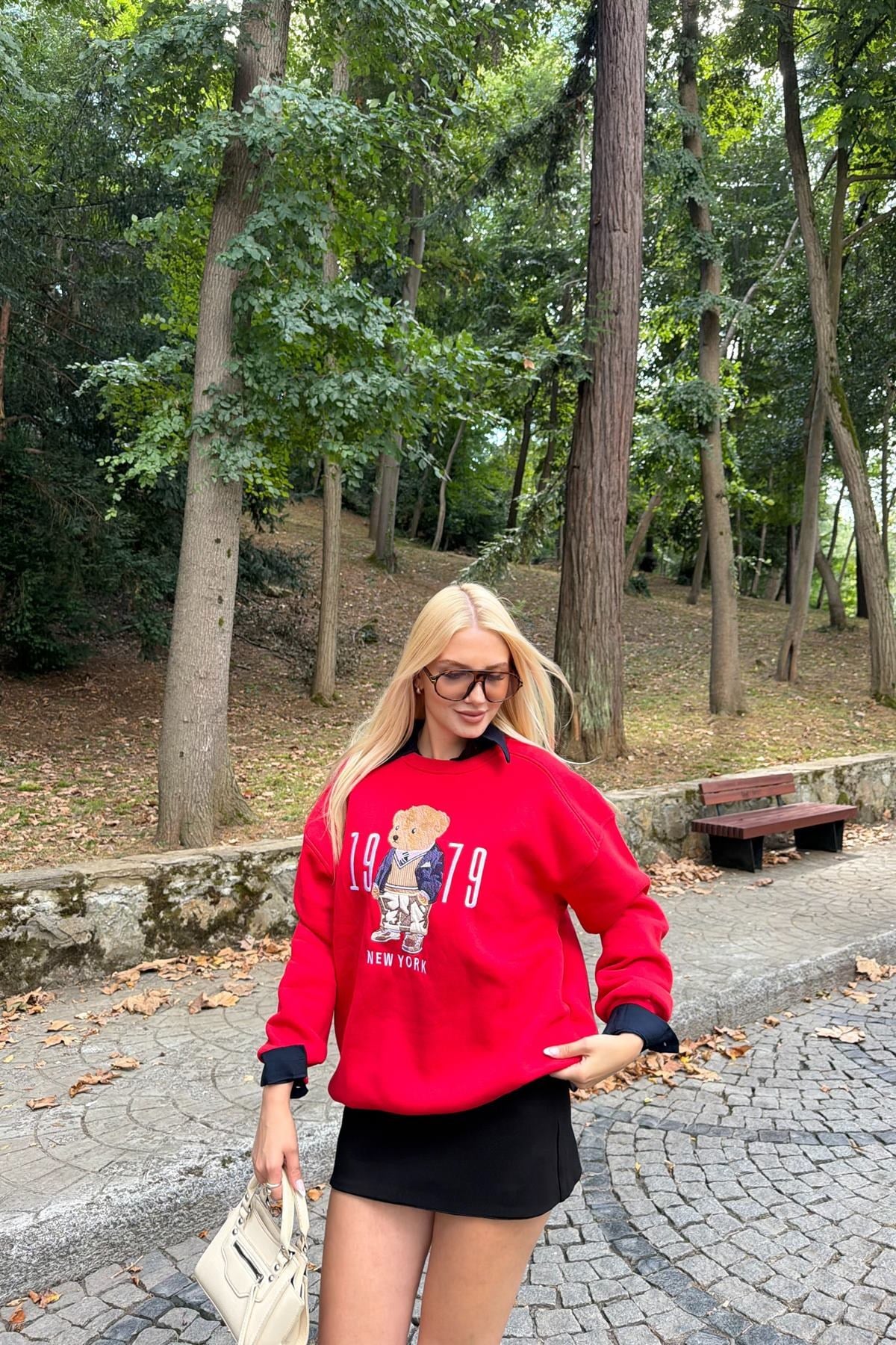 BİSİKLET YAKA NAKIŞ DETAY SWEATSHIRT